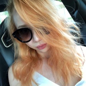 Meet your Posher, Ninel